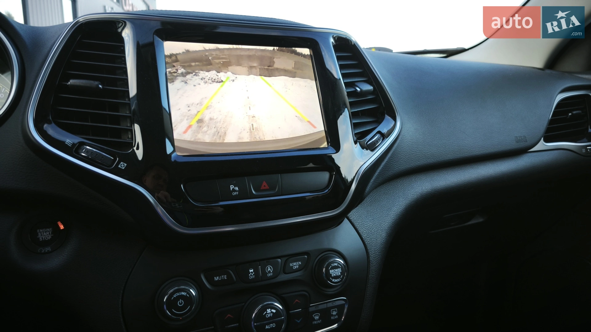 2018 Jeep Cherokee - мініатюра 12