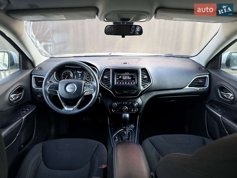 Внедорожник / Кроссовер Jeep Cherokee 2019 в Львове фото 51 Внедорожник / Кроссовер Jeep Cherokee 2019 в Львове