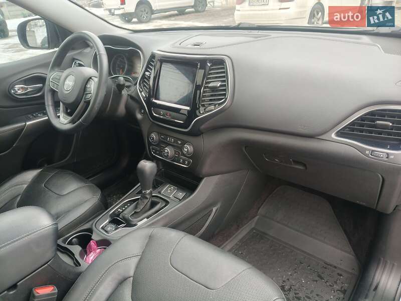 Внедорожник / Кроссовер Jeep Cherokee 2018 в Виннице фото 12 Внедорожник / Кроссовер Jeep Cherokee 2018 в Виннице