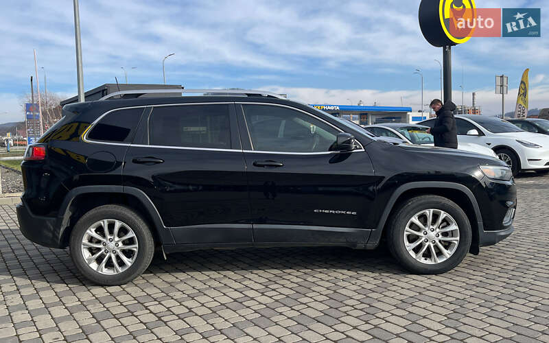 Позашляховик / Кросовер Jeep Cherokee 2018 в Мукачевому