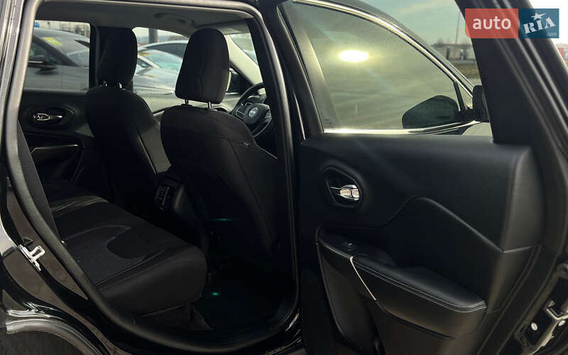 Позашляховик / Кросовер Jeep Cherokee 2018 в Мукачевому