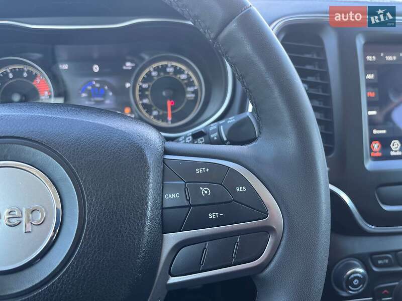 Внедорожник / Кроссовер Jeep Cherokee 2021 в Киеве фото 21 Внедорожник / Кроссовер Jeep Cherokee 2021 в Киеве