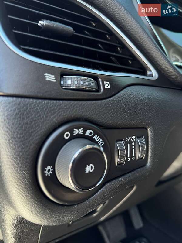 Позашляховик / Кросовер Jeep Cherokee 2018 в Хмельницькому