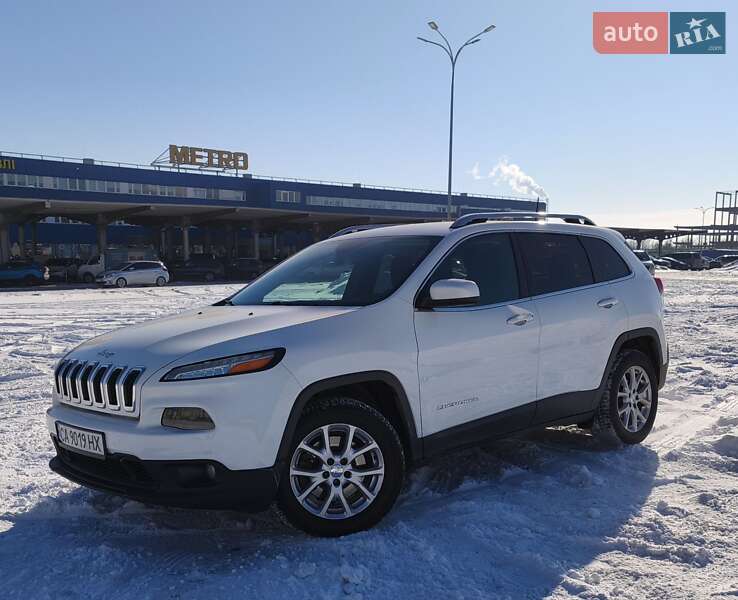 Позашляховик / Кросовер Jeep Cherokee 2015 в Києві фото Позашляховик / Кросовер Jeep Cherokee 2015 в Києві