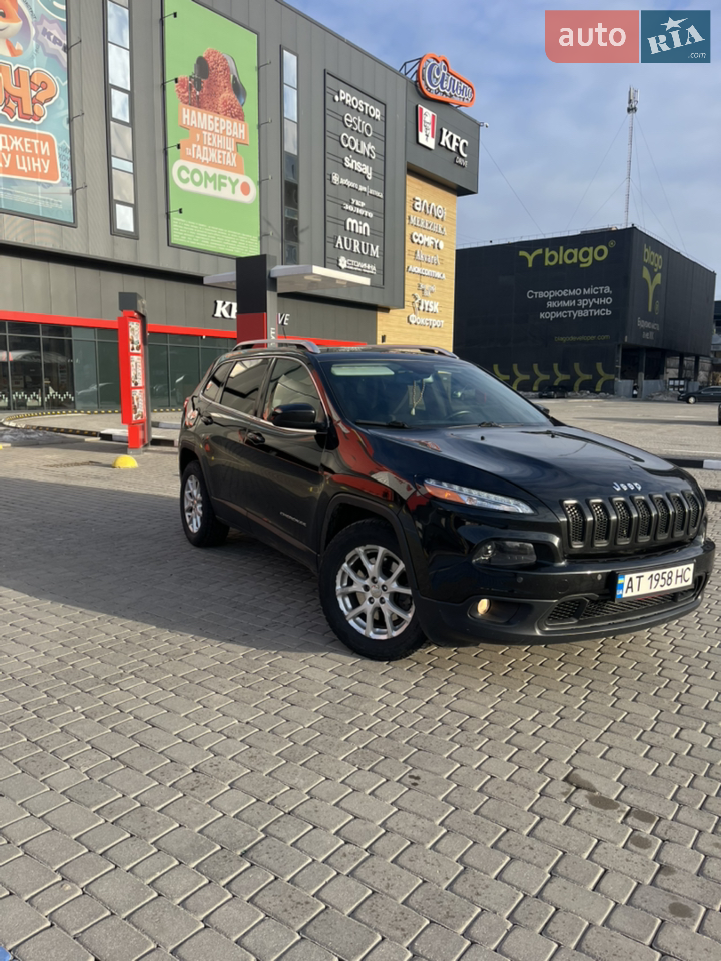 2016 Jeep Cherokee - мініатюра 5