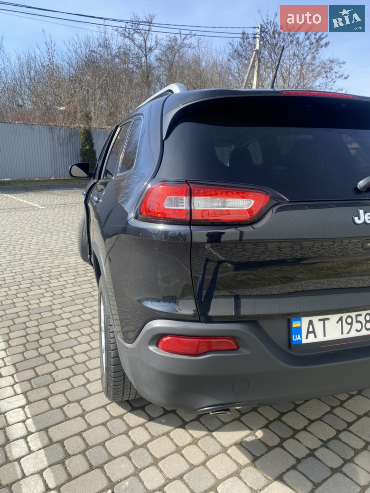 2016 Jeep Cherokee - мініатюра 7