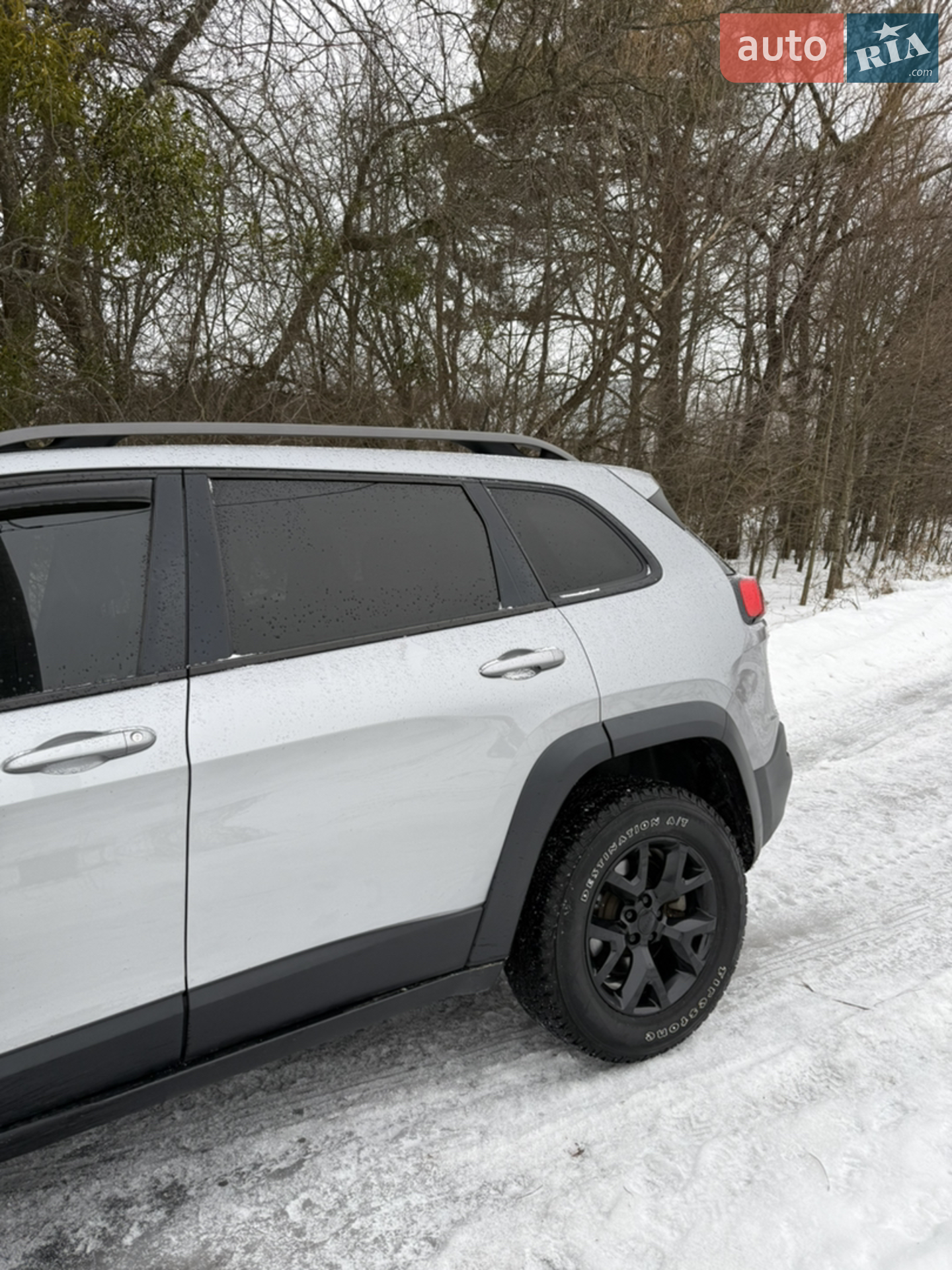 2016 Jeep Cherokee - мініатюра 18