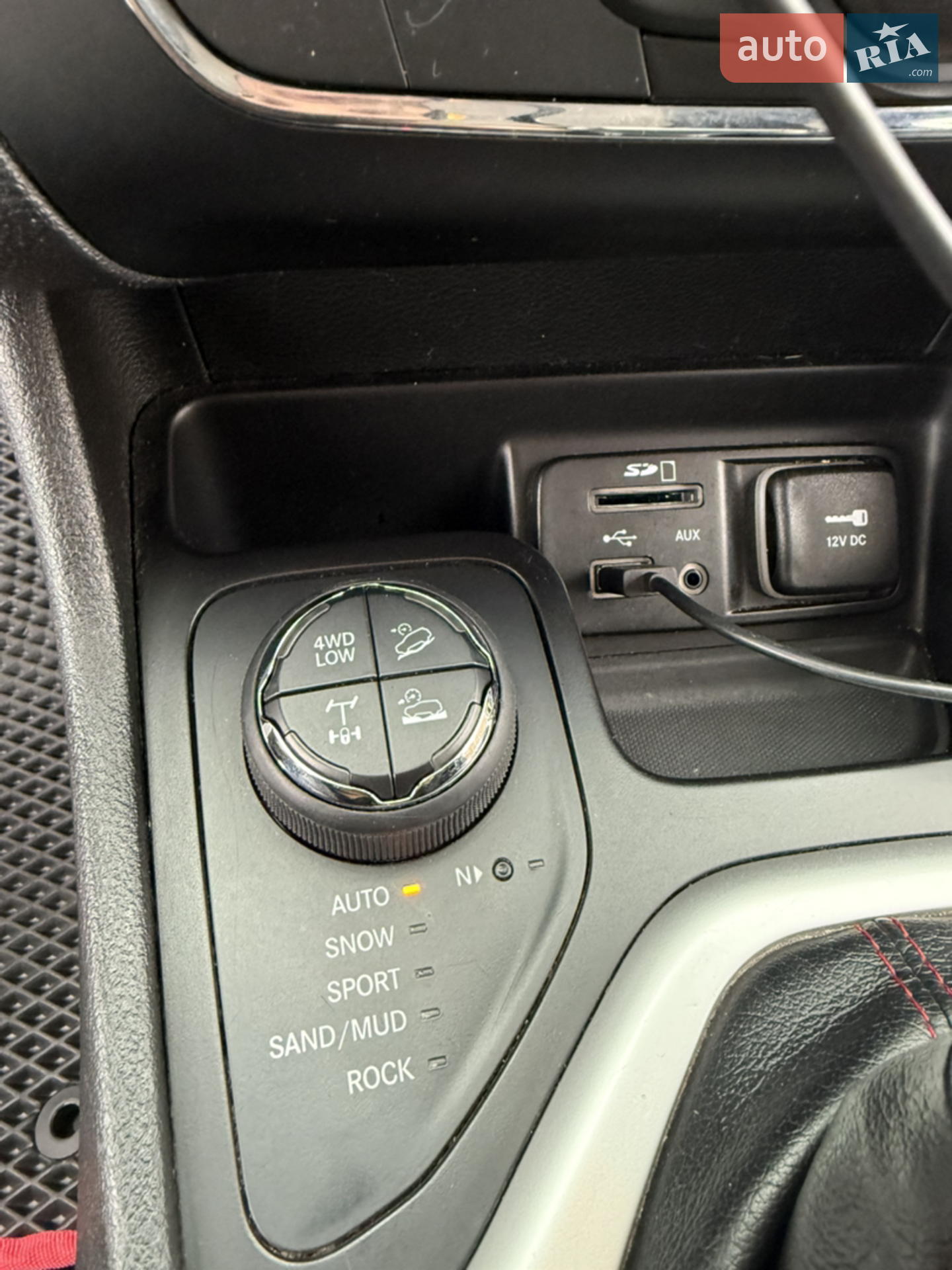 2016 Jeep Cherokee - мініатюра 22