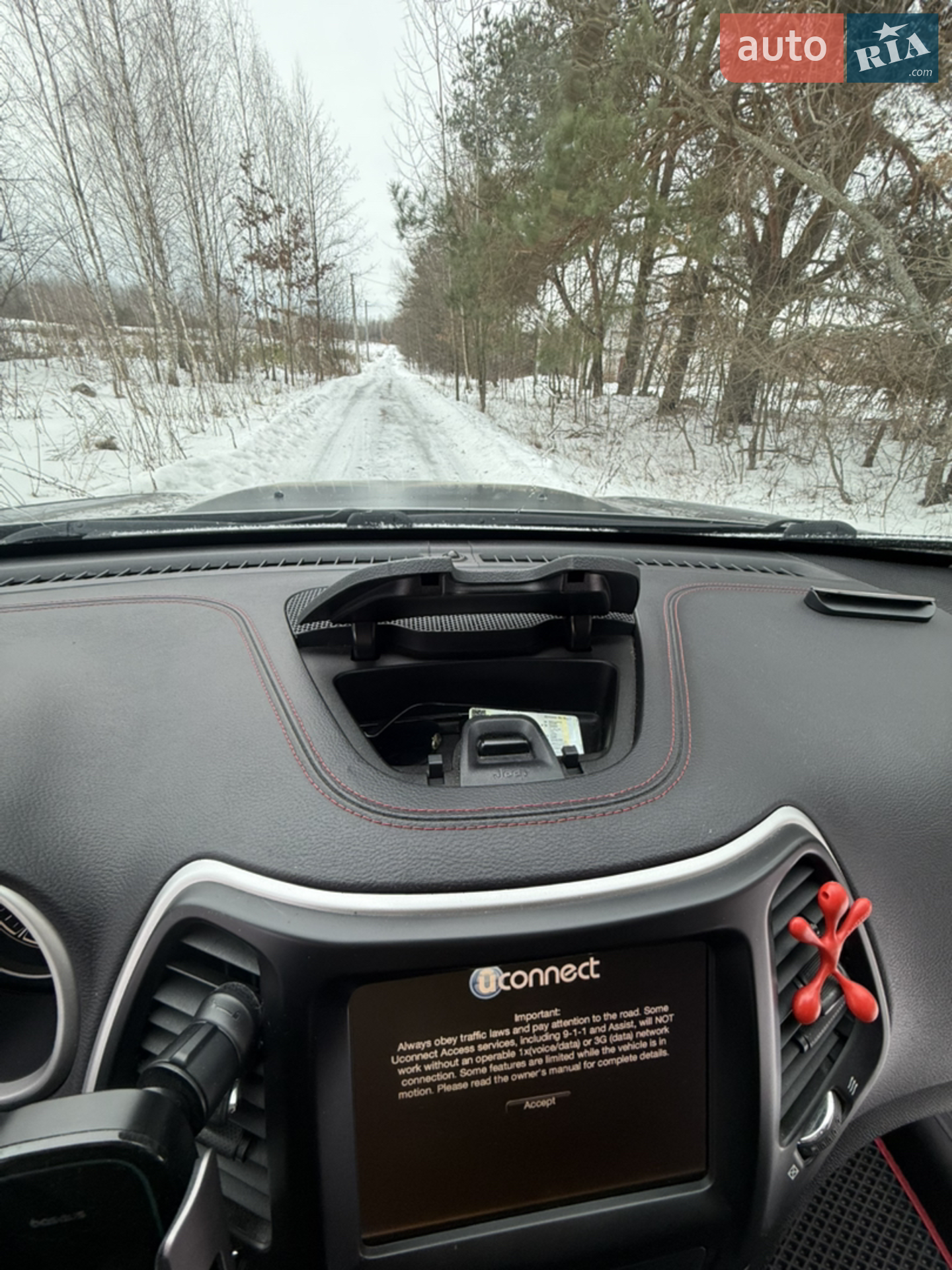 2016 Jeep Cherokee - мініатюра 26
