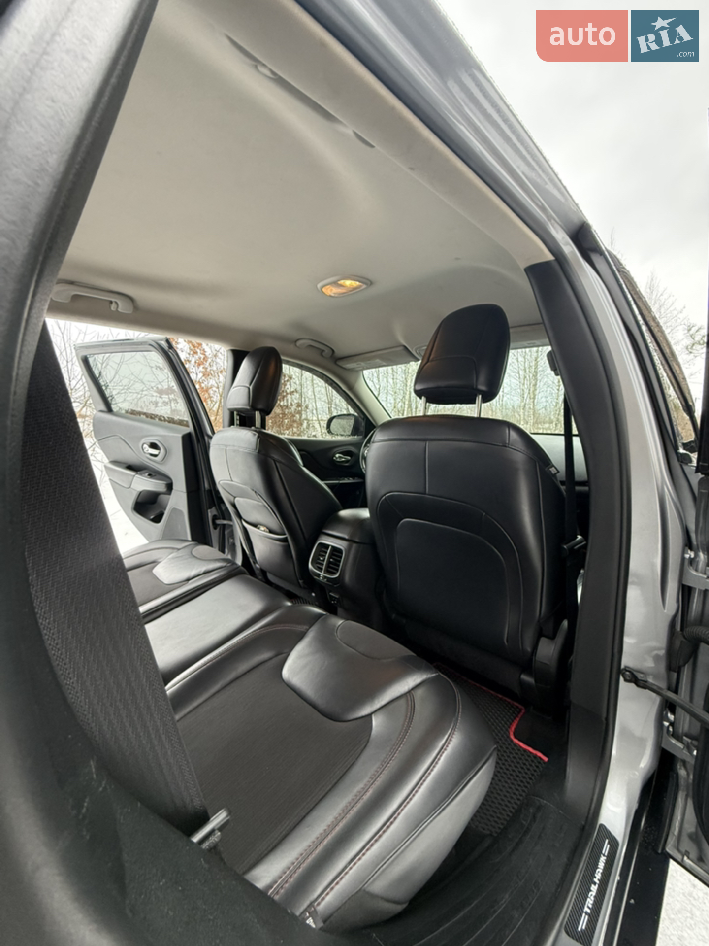 2016 Jeep Cherokee - мініатюра 36