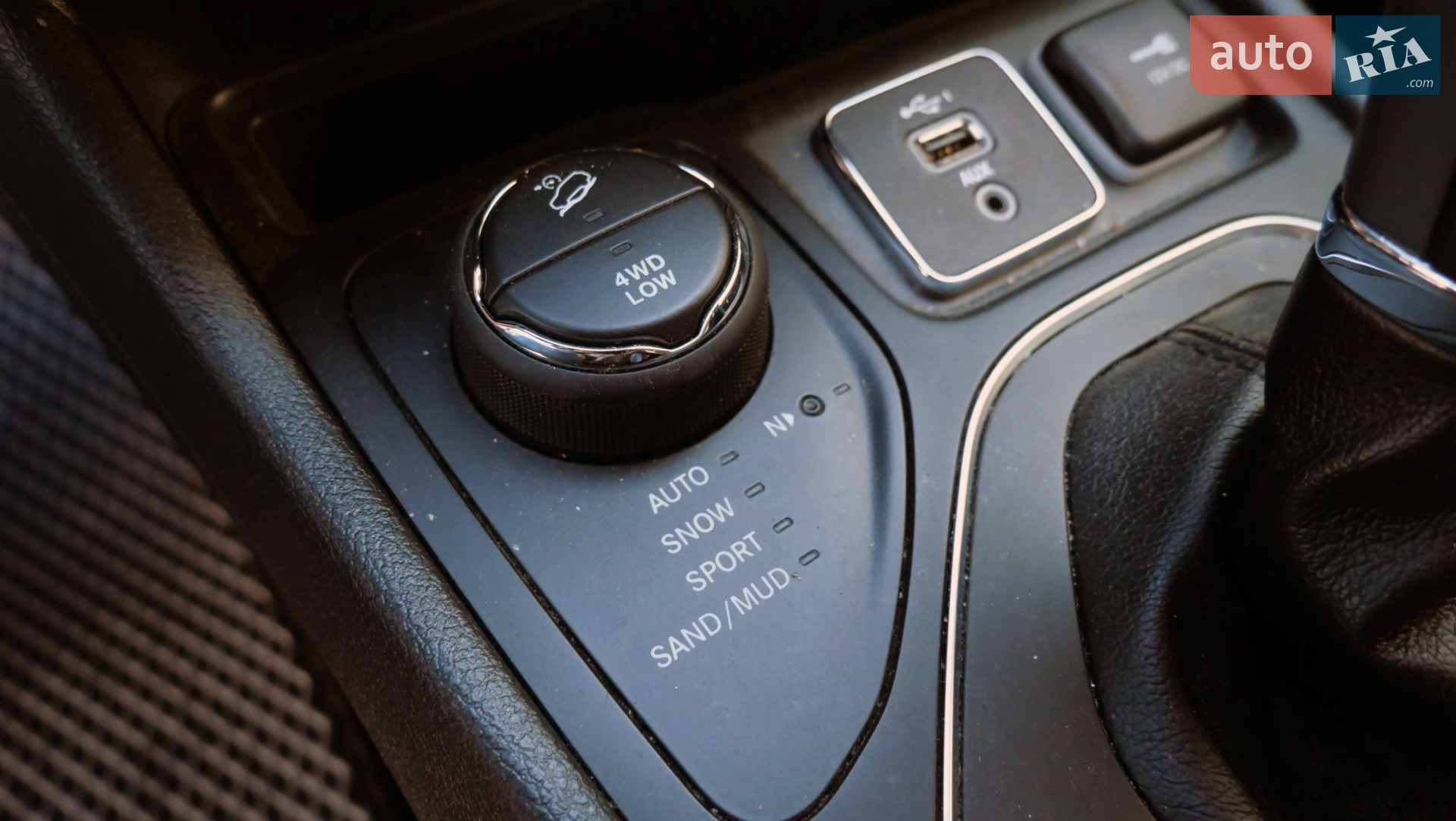 2018 Jeep Cherokee - мініатюра 33