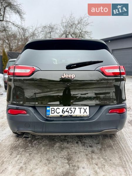 Внедорожник / Кроссовер Jeep Cherokee 2016 в Львове