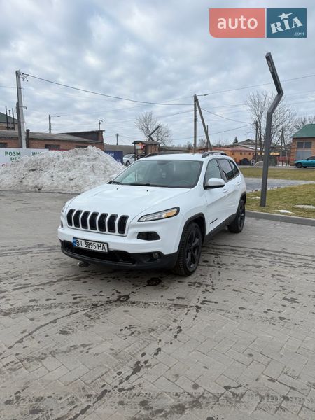 Внедорожник / Кроссовер Jeep Cherokee 2017 в Лубнах