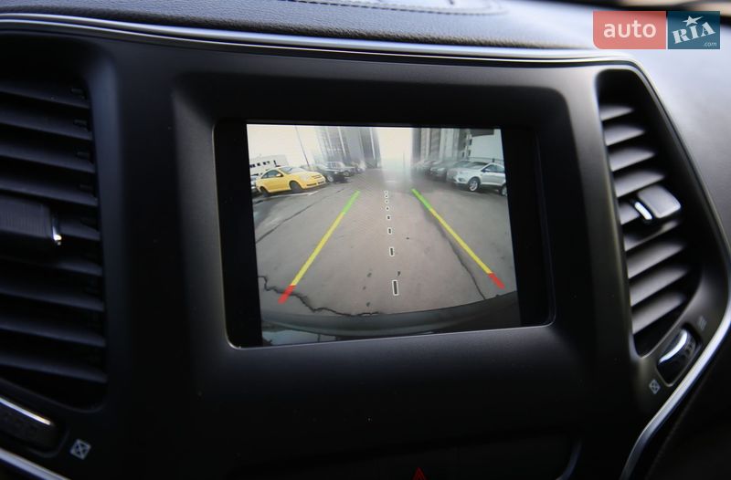 Внедорожник / Кроссовер Jeep Cherokee 2018 в Харькове