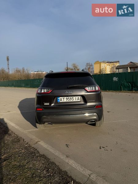 Внедорожник / Кроссовер Jeep Cherokee 2018 в Ивано-Франковске