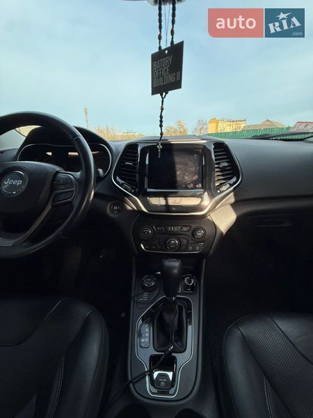 Внедорожник / Кроссовер Jeep Cherokee 2018 в Ивано-Франковске