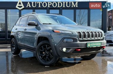 Позашляховик / Кросовер Jeep Cherokee 2014 в Києві