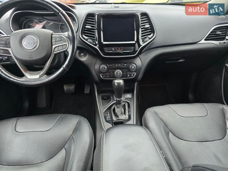 Внедорожник / Кроссовер Jeep Cherokee 2020 в Кропивницком