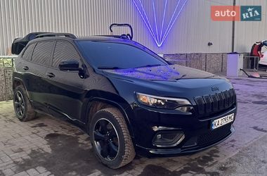 Внедорожник / Кроссовер Jeep Cherokee 2019 в Киеве