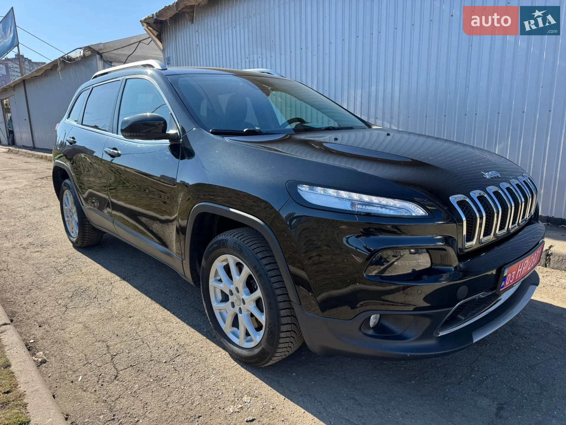 2015 Jeep Cherokee - мініатюра 57