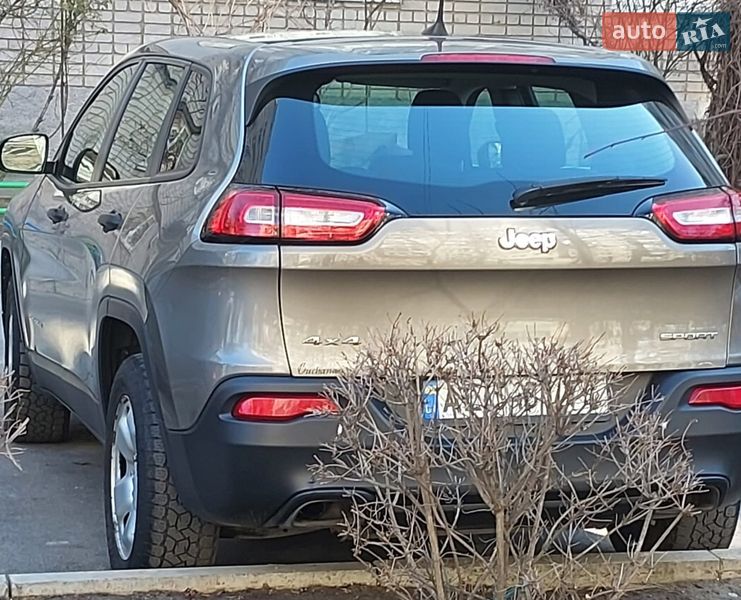 Внедорожник / Кроссовер Jeep Cherokee 2017 в Днепре