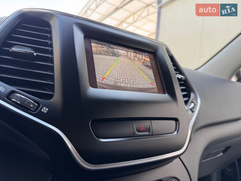 Внедорожник / Кроссовер Jeep Cherokee 2021 в Дрогобыче