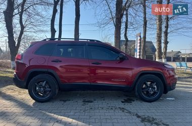 Позашляховик / Кросовер Jeep Cherokee 2016 в Чернівцях