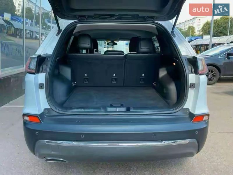 Позашляховик / Кросовер Jeep Cherokee 2018 в Києві