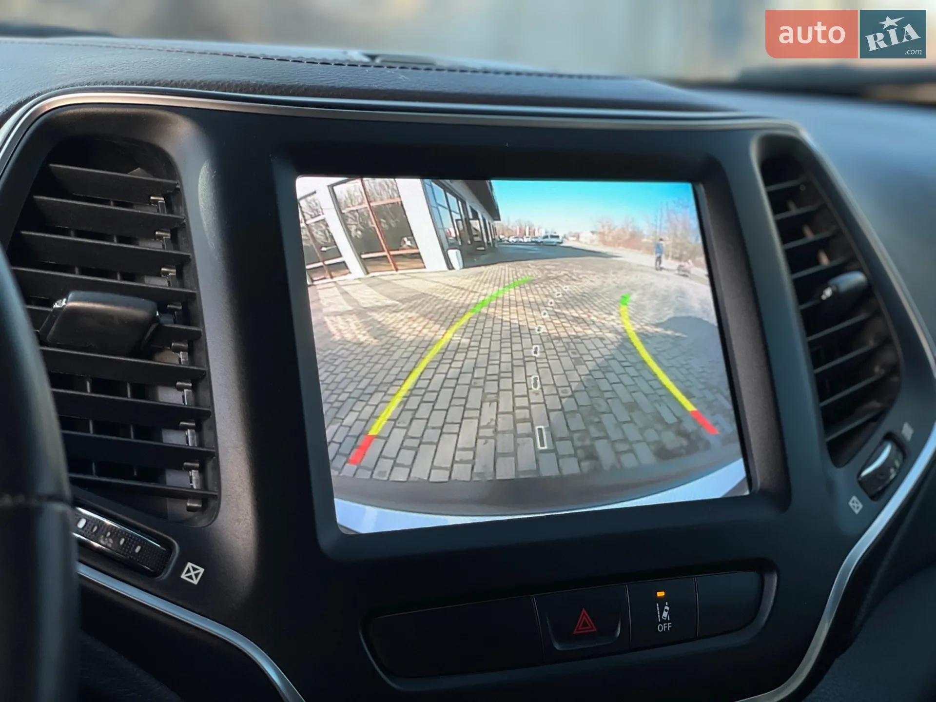 2022 Jeep Cherokee - мініатюра 46
