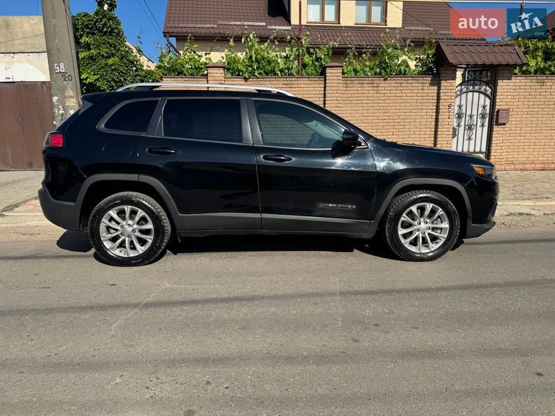 Внедорожник / Кроссовер Jeep Cherokee 2018 в Одессе