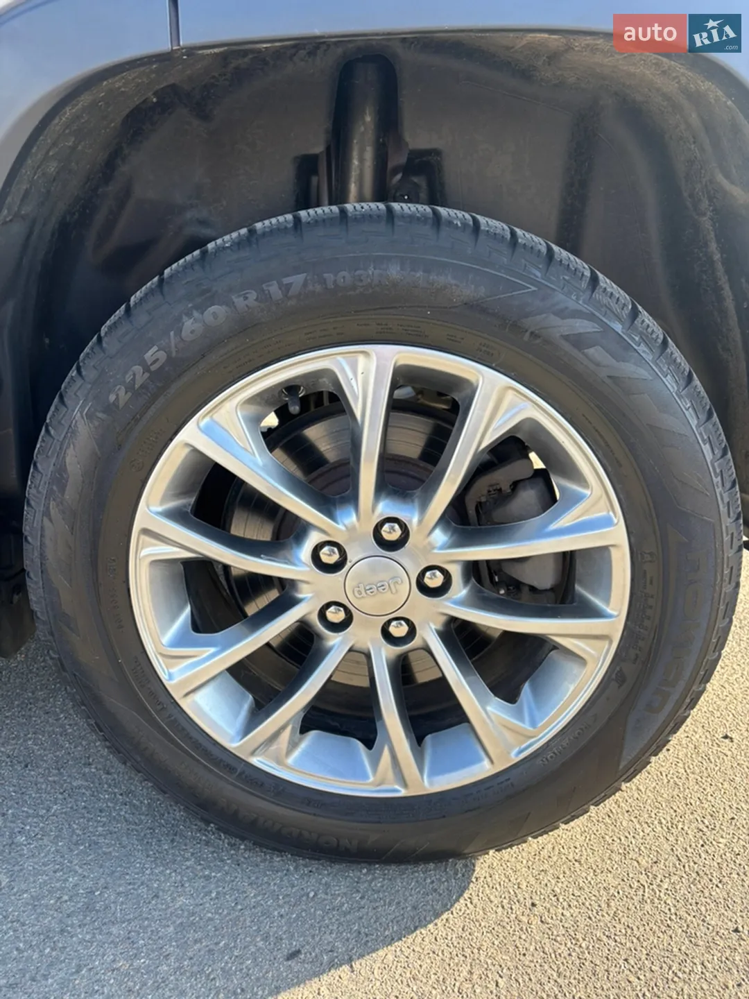 2018 Jeep Cherokee - мініатюра 17