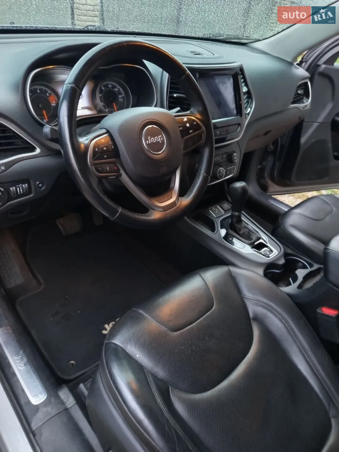 2018 Jeep Cherokee - мініатюра 9