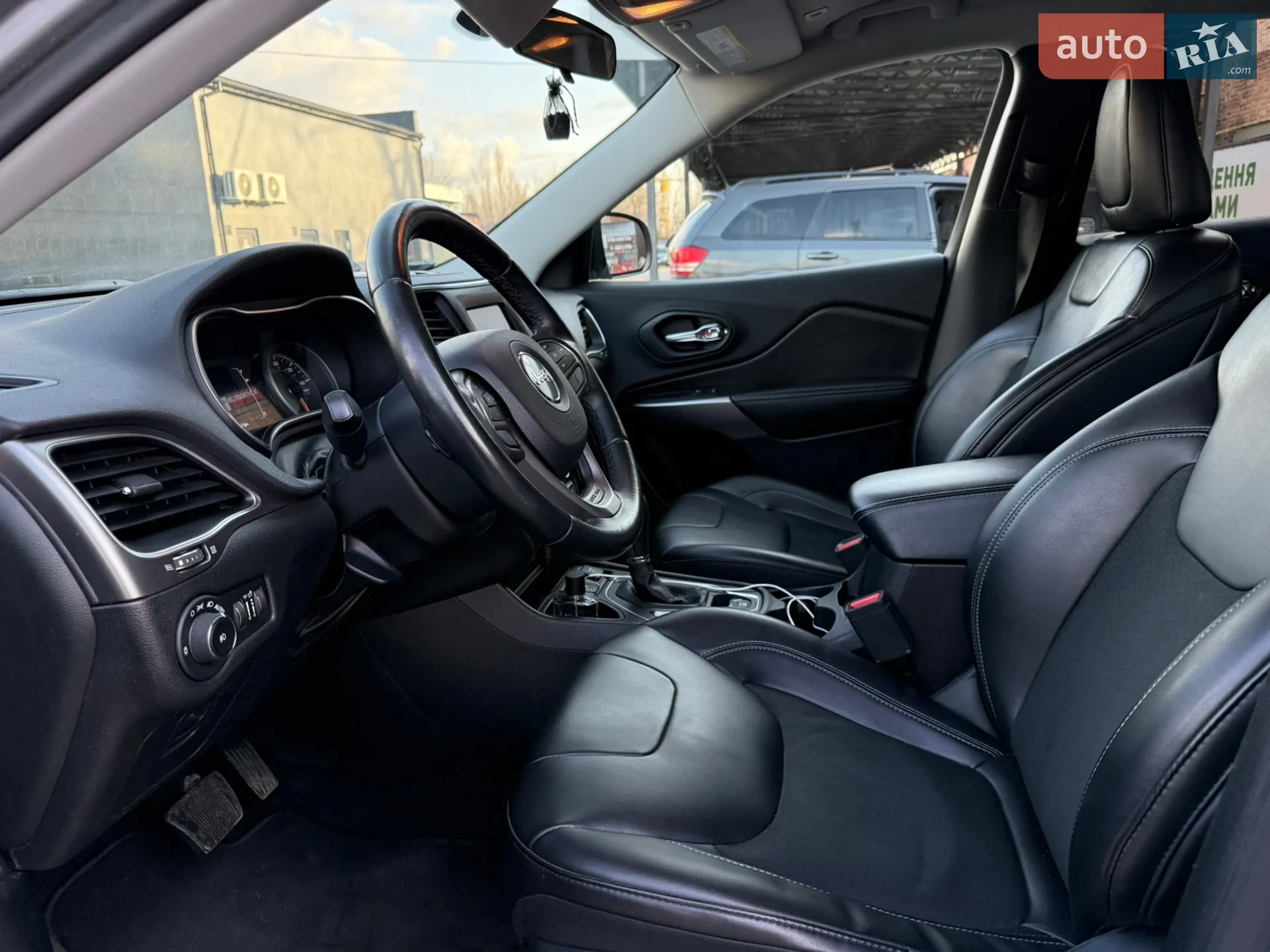2018 Jeep Cherokee - мініатюра 58