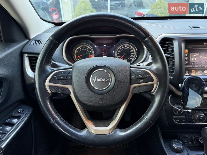 Внедорожник / Кроссовер Jeep Cherokee 2014 в Одессе