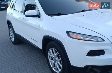 Внедорожник / Кроссовер Jeep Cherokee 2016 в Житомире