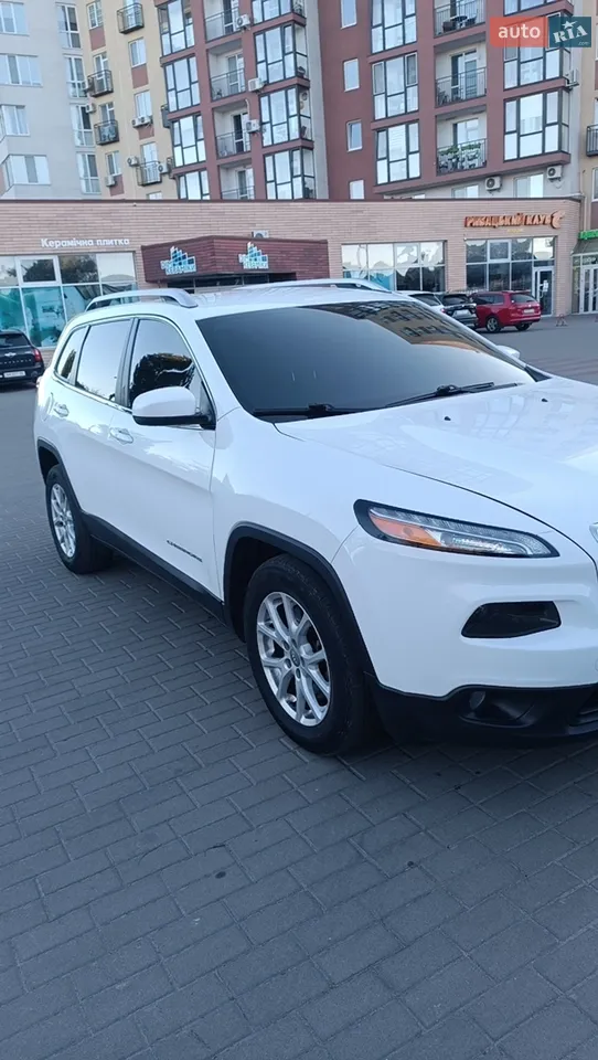 2015 Jeep Cherokee - мініатюра 16