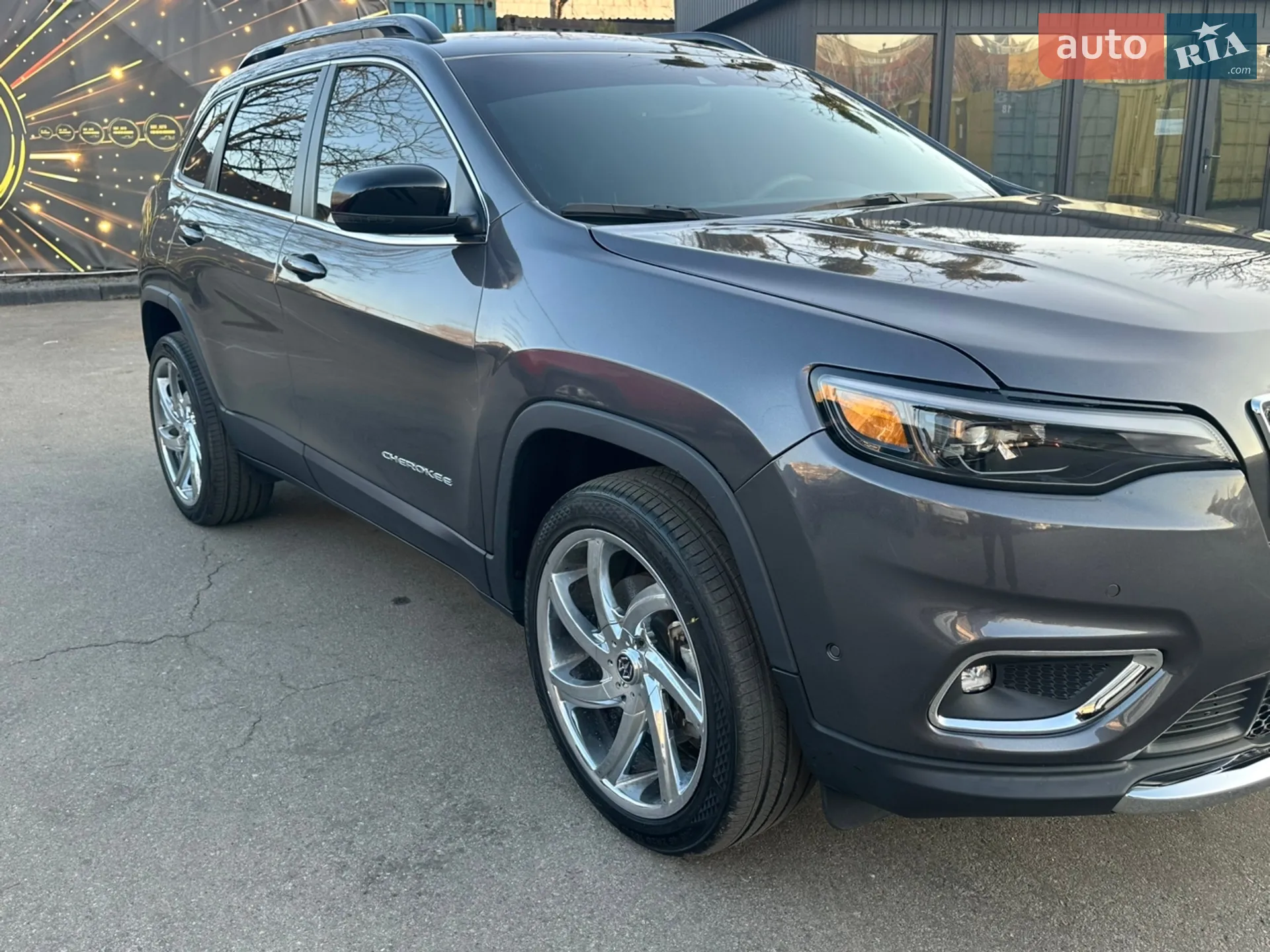 2022 Jeep Cherokee - мініатюра 14