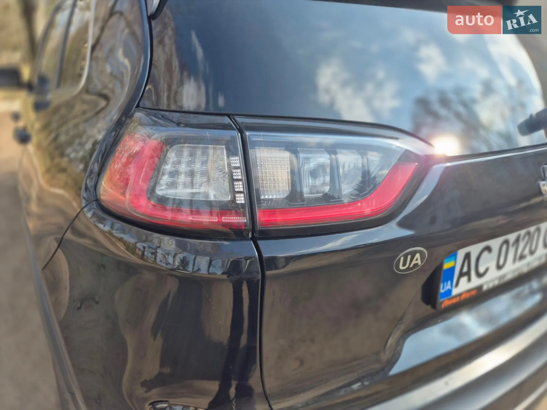 2018 Jeep Cherokee - мініатюра 26