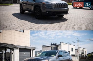 Внедорожник / Кроссовер Jeep Cherokee 2015 в Полтаве