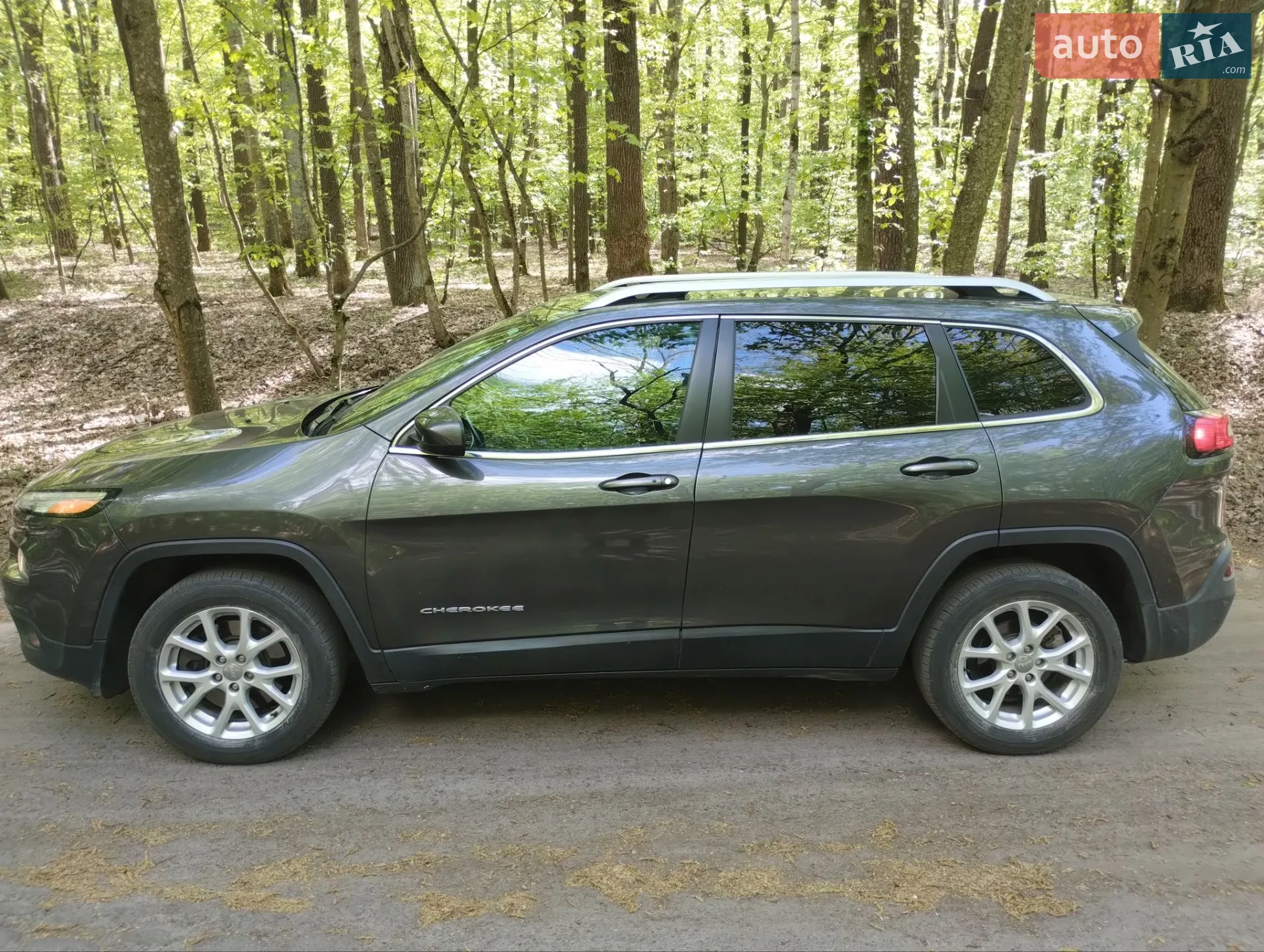 2015 Jeep Cherokee - мініатюра 13