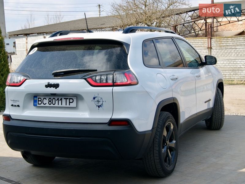 Внедорожник / Кроссовер Jeep Cherokee 2020 в Буске