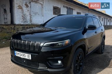 Внедорожник / Кроссовер Jeep Cherokee 2023 в Бердичеве