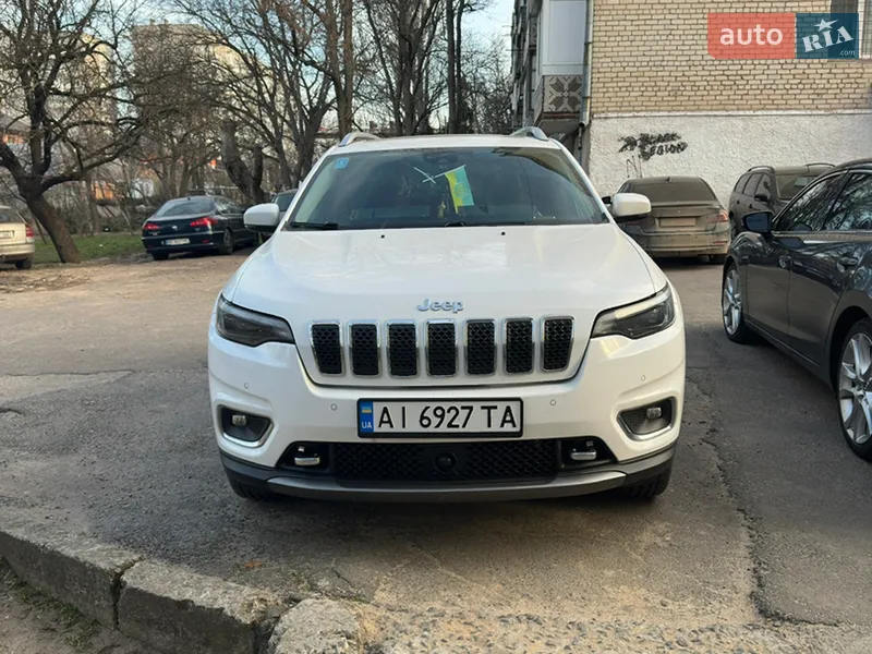 Jeep Cherokee 2021