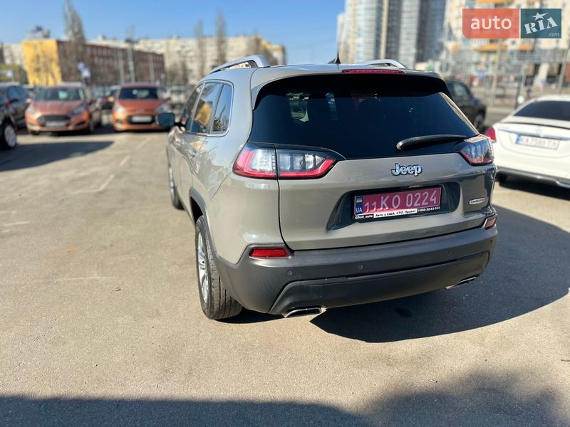 Внедорожник / Кроссовер Jeep Cherokee 2021 в Киеве