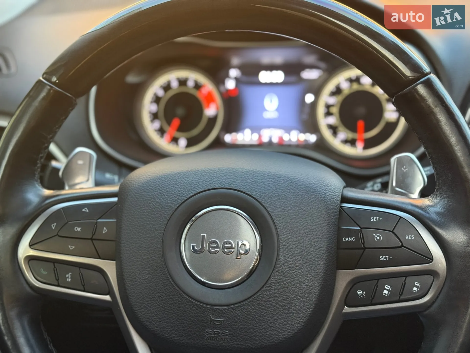 2021 Jeep Cherokee - мініатюра 12