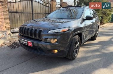 Позашляховик / Кросовер Jeep Cherokee 2015 в Києві