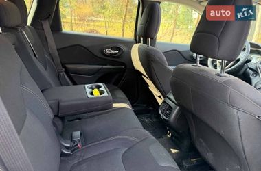 Внедорожник / Кроссовер Jeep Cherokee 2015 в Киеве фото 23 Внедорожник / Кроссовер Jeep Cherokee 2015 в Киеве