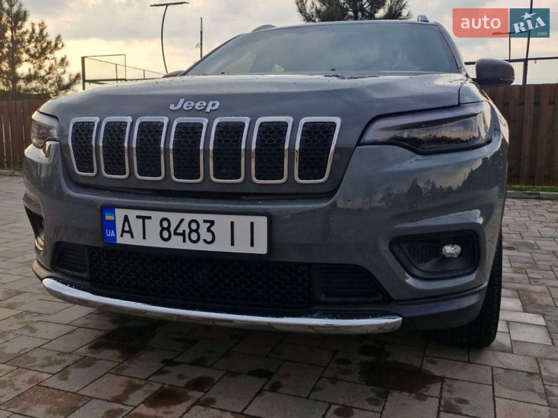 Позашляховик / Кросовер Jeep Cherokee 2019 в Івано-Франківську
