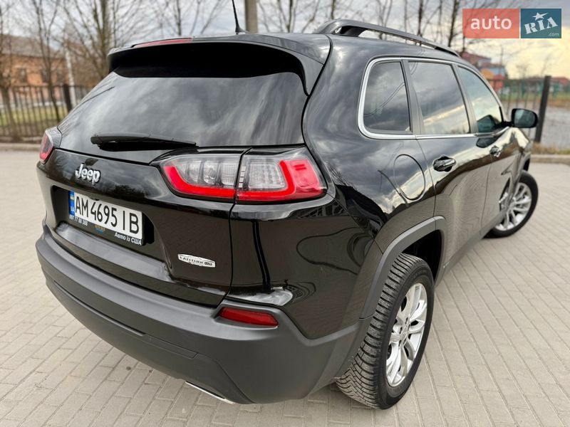 Внедорожник / Кроссовер Jeep Cherokee 2022 в Бердичеве