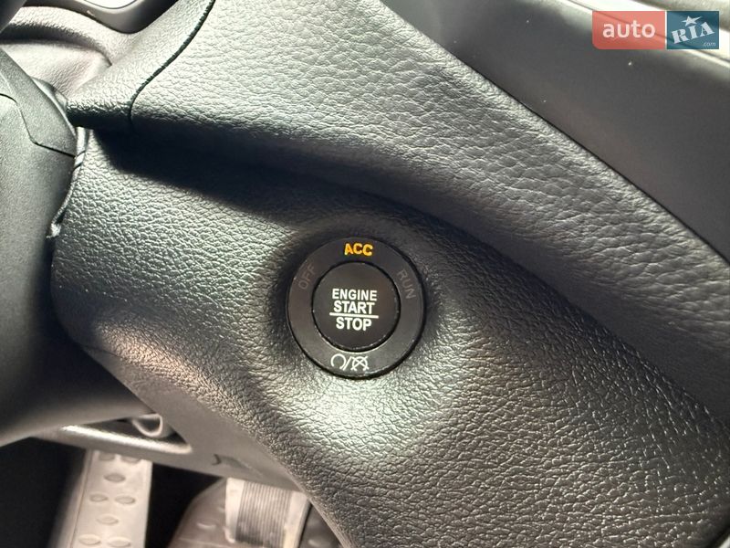 Внедорожник / Кроссовер Jeep Cherokee 2022 в Бердичеве